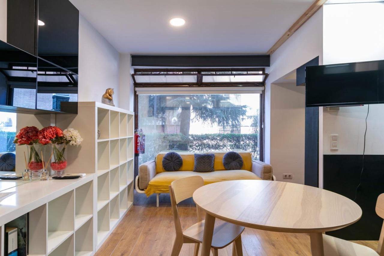 Homeabout Madrid Rio Apartment Exterior foto